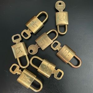 Lv padlock / key